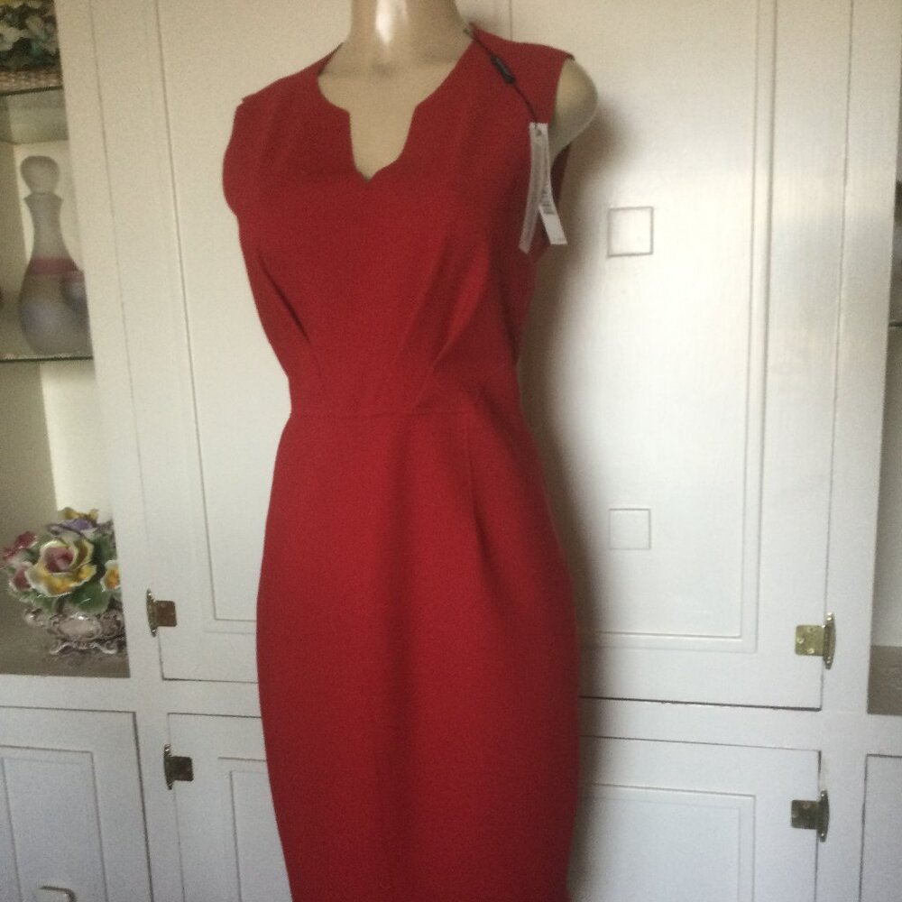 Elie Tahari new with tags  size 12 red dress